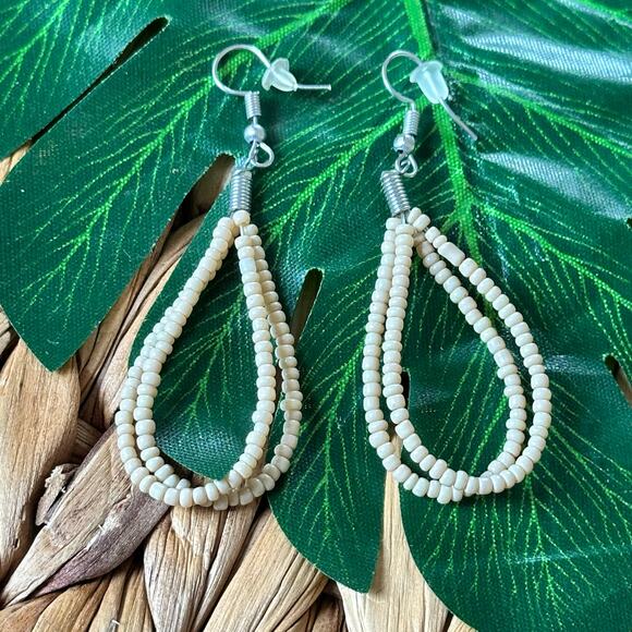 BOGO FREE WHITE BEADED HOOP EARRINGS - Picture 3 of 4